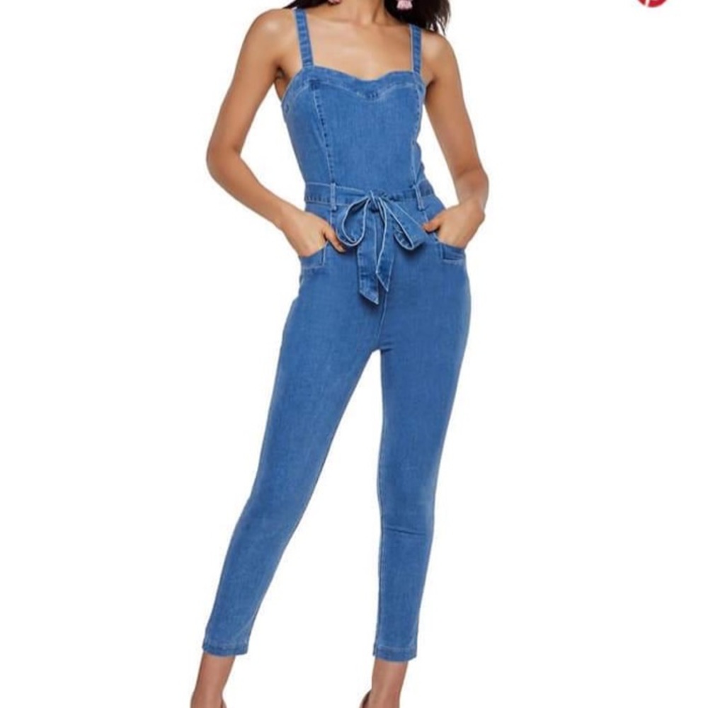 Haute Monte denim jumpsuit 🌸